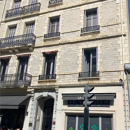 Helder Cozy In Hyper-center Biarritz