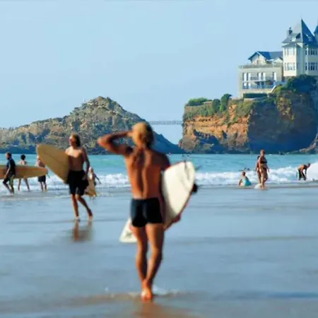 Helder Cozy In Hyper-center Apartment